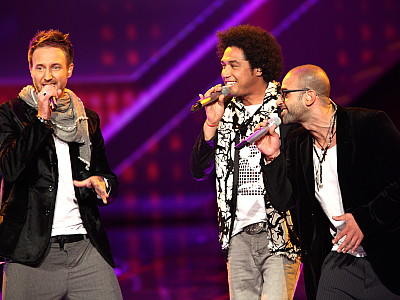 X Factor 1. Liveshow - LaFamille raus X Factor 1. Liveshow - LaFamille raus