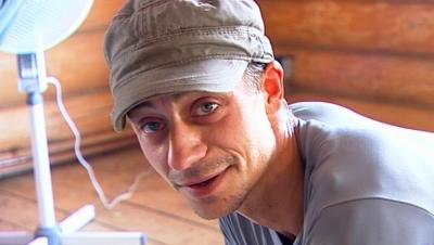 Folge 1 Ab in die Ruine Folge 1 Ab in die Ruine