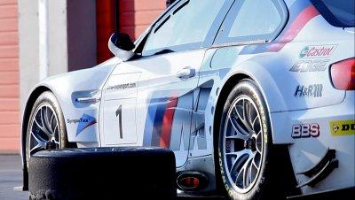 auto mobil: 24h-Rennen am Nürburgring auto mobil: 24h-Rennen am Nürburgring