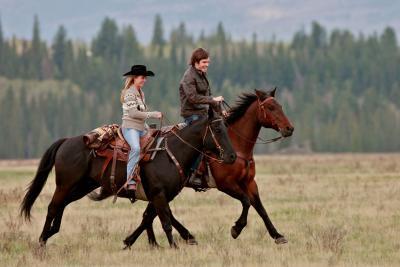 heartland_gal heartland_gal