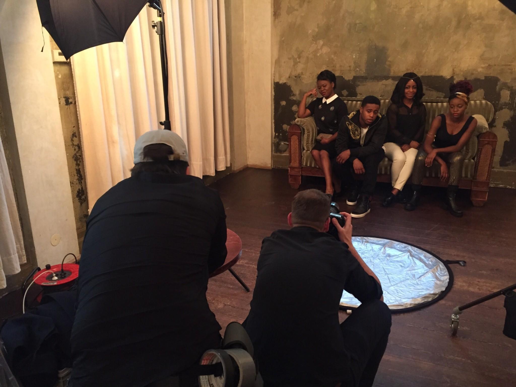 Shopping Queen – Familien-Spezial: Backstage beim Familien-Fotoshooting Shopping Queen – Familien-Spezial: Backstage beim Familien-Fotoshooting