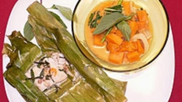 Rezept: Papageienfisch im Bananenblatt mit Süßkartoffelcurry und Basmatireis Rezept: Papageienfisch im Bananenblatt mit Süßkartoffelcurry und Basmatireis