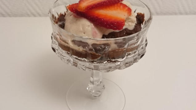 Rezept: Schokoküchlein mit Kaffeeschnapseis Rezept: Schokoküchlein mit Kaffeeschnapseis