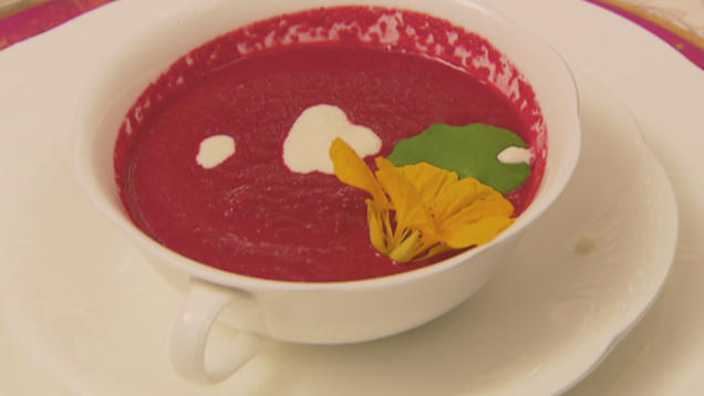 Rezept: Süppchen von der Roten Bete (Andrea) Rezept: Süppchen von der Roten Bete (Andrea)