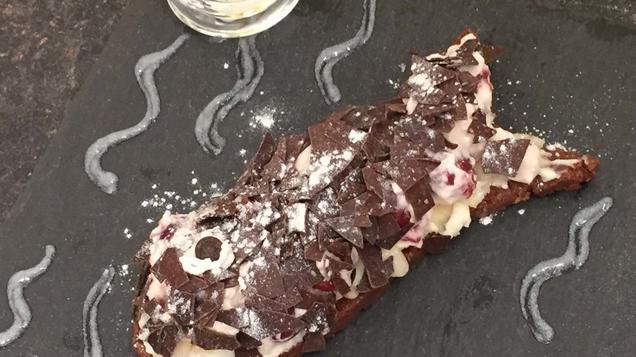 Rezept: Schwarzwälder Süßfisch mit Fruchtkaviar Rezept: Schwarzwälder Süßfisch mit Fruchtkaviar