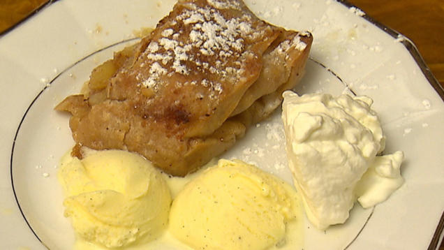 Rezept: Apfelstrudel Rezept: Apfelstrudel