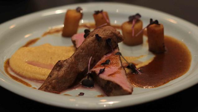 Rezept: Tafelspitz sous-vide mit Steckrübe und Schwarzwurzel Rezept: Tafelspitz sous-vide mit Steckrübe und Schwarzwurzel