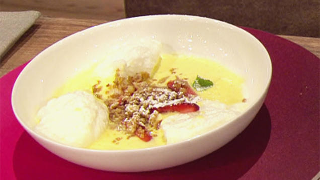 Rezept: Île flottante (Schneeeier) (Sahra Wagenknecht) Rezept: Île flottante (Schneeeier) (Sahra Wagenknecht)