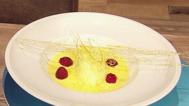 Rezept: Île flottante (Schneeeier mit Vanillesauce) (Blick in Alis Topf) Rezept: Île flottante (Schneeeier mit Vanillesauce) (Blick in Alis Topf)