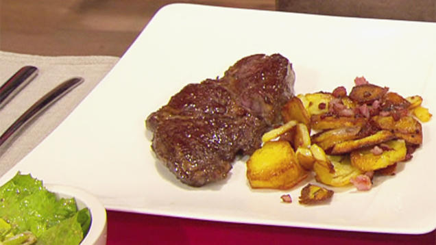 Rezept: Entrecôte mit Bratkartoffeln und Salat (Mario Basler) Rezept: Entrecôte mit Bratkartoffeln und Salat (Mario Basler)