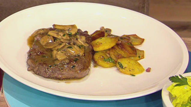 Rezept: Entrecôte mit Bratkartoffeln und Salat (Blick in Trettls Topf) Rezept: Entrecôte mit Bratkartoffeln und Salat (Blick in Trettls Topf)