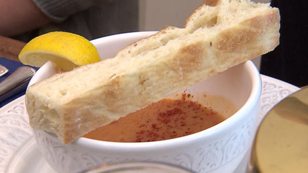 Rezept: Türkische Linsensuppe und Icli köfte Rezept: Türkische Linsensuppe und Icli köfte