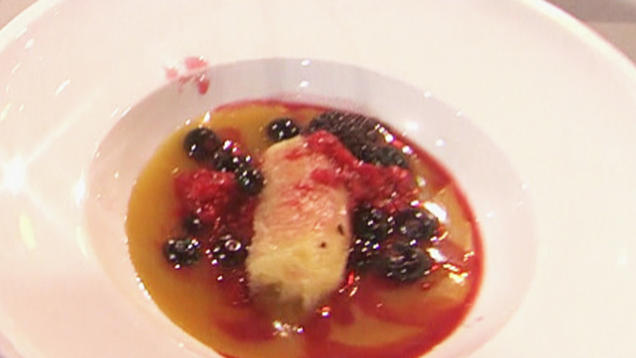 Rezept: Waffeln mit gegrilltem Dings und flambierten Bums (Dennis aus Hürth, Tim Mälzer) Rezept: Waffeln mit gegrilltem Dings und flambierten Bums (Dennis aus Hürth, Tim Mälzer)