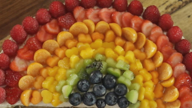 Rezept: Regenbogen Käsekuchen Rezept: Regenbogen Käsekuchen