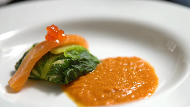 Rezept: Lachs-Capuns an Flusskrebsbisque Rezept: Lachs-Capuns an Flusskrebsbisque