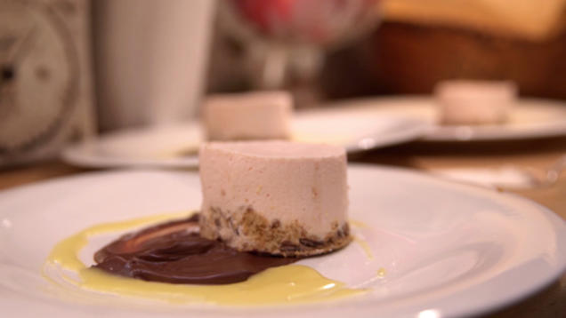 Rezept: Blutorangen-Mascarponetörtchen Rezept: Blutorangen-Mascarponetörtchen