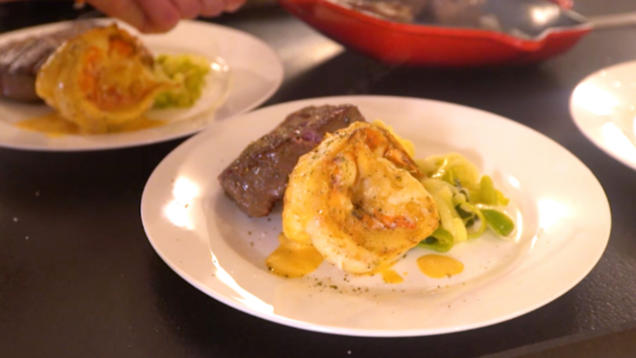 Rezept: Surf and Turf von Rinderfilet und Riesengarnele mit Breetlook Rezept: Surf and Turf von Rinderfilet und Riesengarnele mit Breetlook