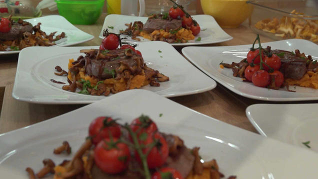 Rezept: Rinderfilet an Süßkartoffelpüree und Barolo-Jus Rezept: Rinderfilet an Süßkartoffelpüree und Barolo-Jus