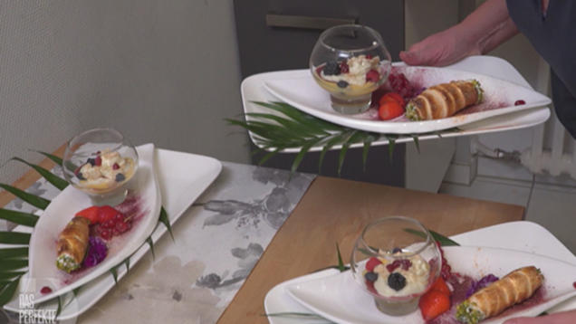 Rezept: Mascarpone-Quark-Träumchen mit Eierlikör und Früchten Rezept: Mascarpone-Quark-Träumchen mit Eierlikör und Früchten