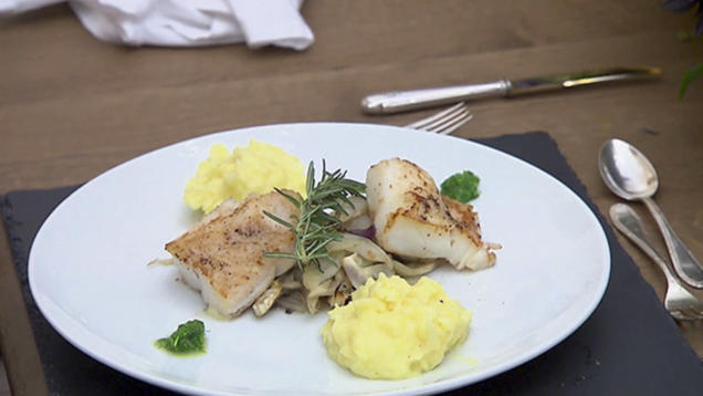 Rezept: Loins vom Kabeljau mit geschmortem Fenchel und Kartoffelstampf Rezept: Loins vom Kabeljau mit geschmortem Fenchel und Kartoffelstampf