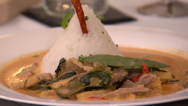 Rezept: Rotes Thai Curry mit Schweinefilet zu Jasminreis Rezept: Rotes Thai Curry mit Schweinefilet zu Jasminreis