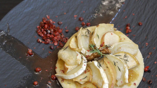 Rezept: Ziegenkäse-Apfel-Tartelette Rezept: Ziegenkäse-Apfel-Tartelette