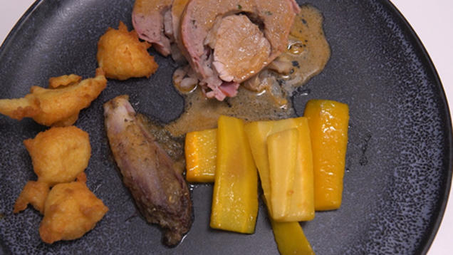 Rezept: Schweinefiletbraten Surprise vom Eifeler Strohschwein Rezept: Schweinefiletbraten Surprise vom Eifeler Strohschwein