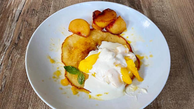 Rezept: Pancake mit Kaktusfrucht und Mango (Lilli Becker) Rezept: Pancake mit Kaktusfrucht und Mango (Lilli Becker)