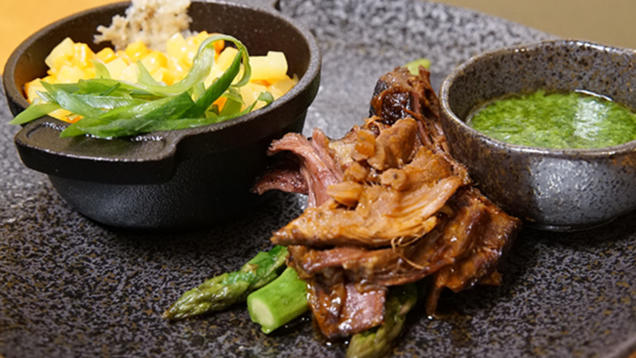 Rezept: Beefhammer an Kartoffelrisotto mit grünem Spargel Rezept: Beefhammer an Kartoffelrisotto mit grünem Spargel
