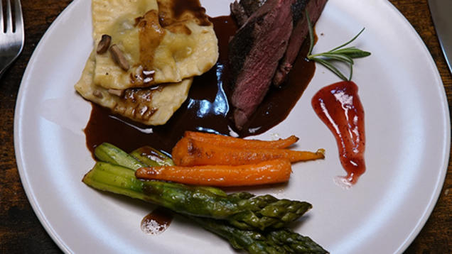 Rezept: Reh, Nudeln und Gemüse Rezept: Reh, Nudeln und Gemüse