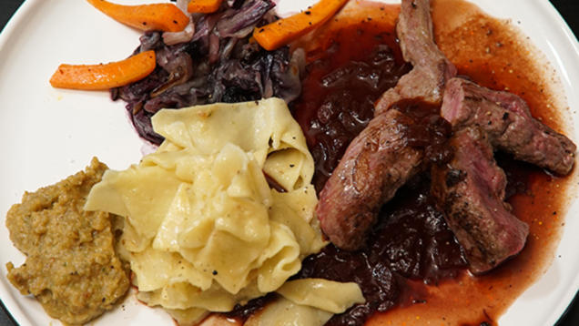 Rezept: Lamm | Pasta | Dattel | Radicchio Rezept: Lamm | Pasta | Dattel | Radicchio