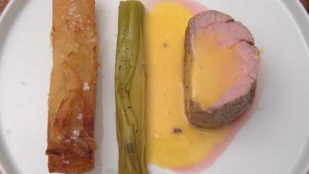 Rezept: Milchkalb mit Kartoffeln und Sauce Béarnaise Rezept: Milchkalb mit Kartoffeln und Sauce Béarnaise