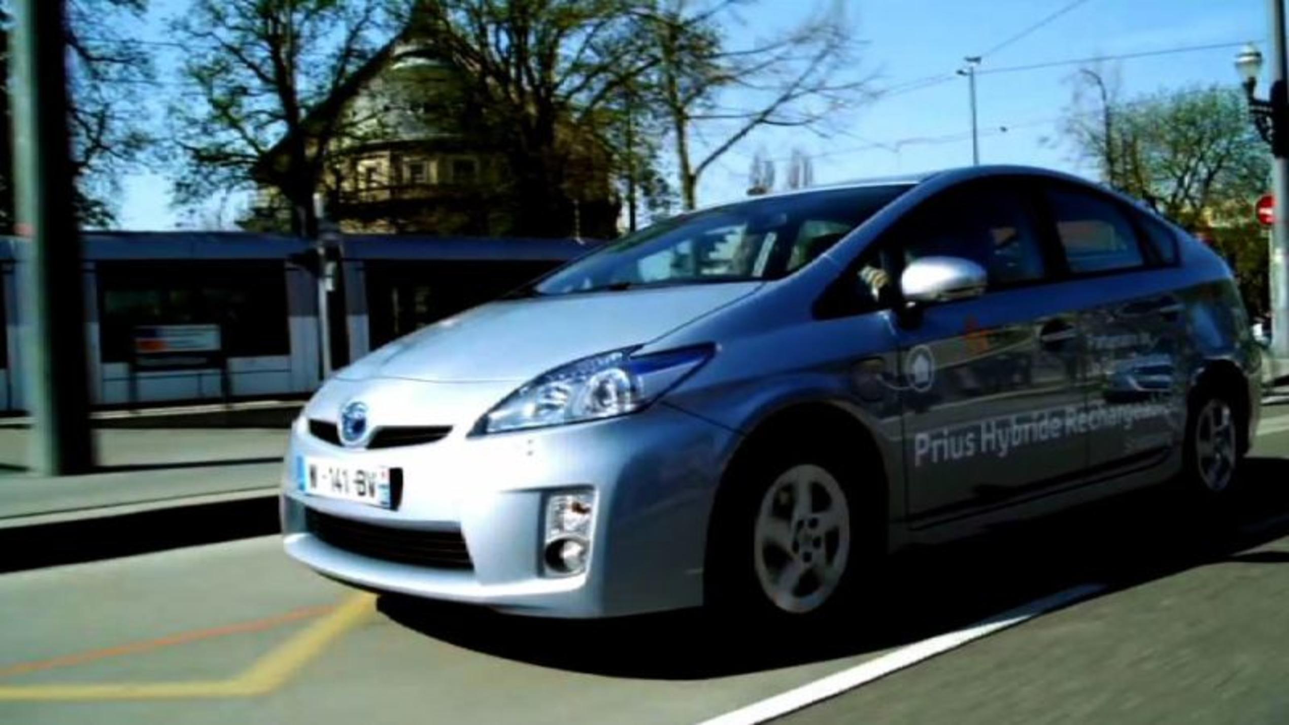 E-Autos - Gefahr für Blinde E-Autos - Gefahr für Blinde