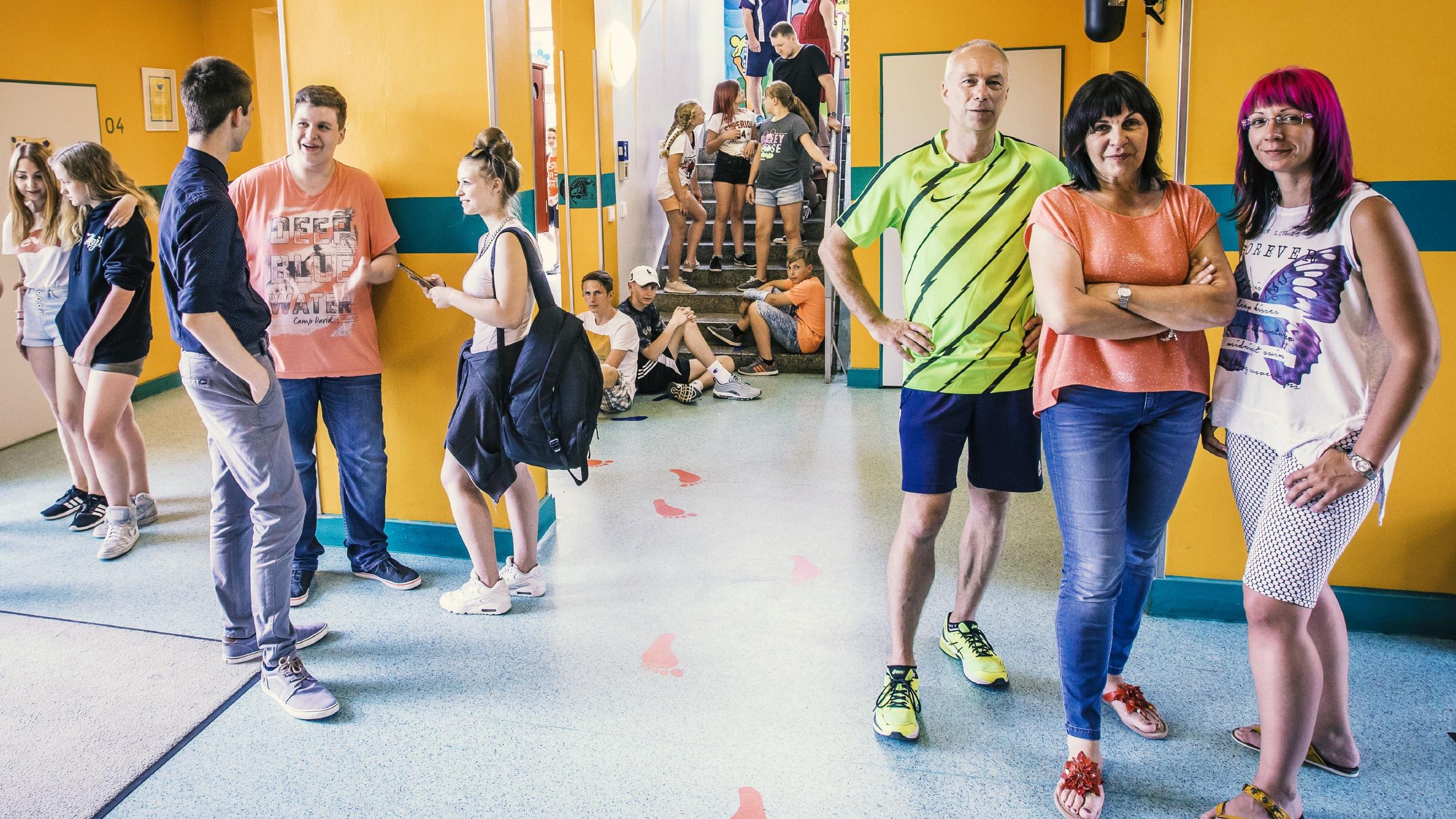 Unsere Schule: Echter Schulalltag hautnah Unsere Schule