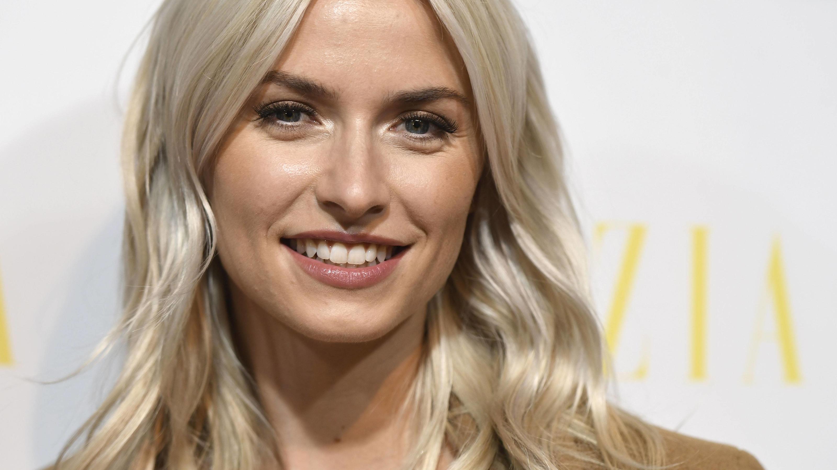 Lena Gerckes Fans sind besorgt: Das Model ist einfach zu dünn Lena Gercke beim Late-Night Shopping Event unter dem Motto Style Your Life im Esprit Store. Düsseldorf, 14.09.2018 *** Lena Gercke at the Late Night Shopping Event under the motto Style Your Life in the Esprit Store Düsseldorf 14 09 2018 Foto:xJ.xKri