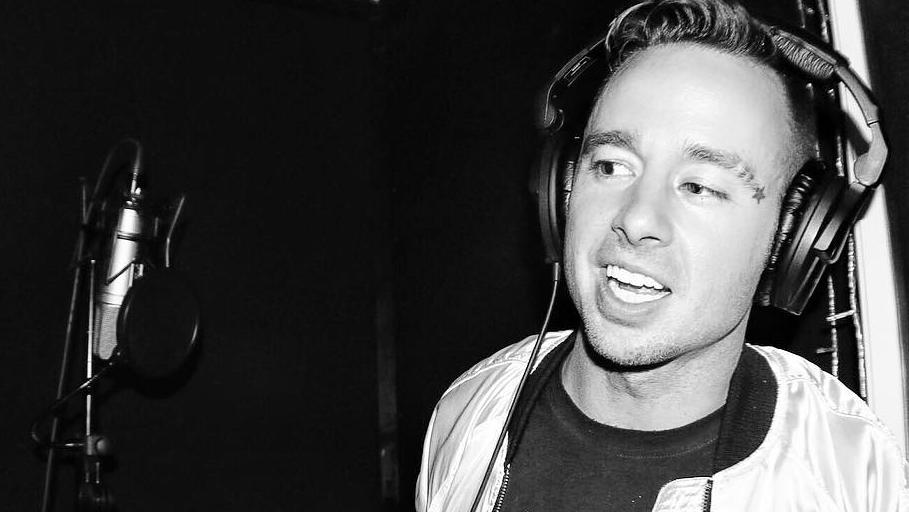 Rapper Jon James McMurray (34) verunglückt bei Stunt auf fliegendem Flugzeug Der kanadischer Rapper Jon James McMurray war ein professioneller Freeskier und Hip-Hop-Künstler