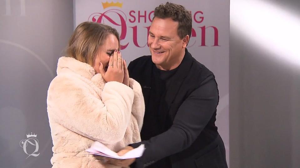 Shopping Queen: Knapper könnte die Entscheidung im Regensburger Kuschel-Finale nicht sein Shopping Queen in Regensburg: Gewinnerin Emma und Guido Maria Kretschmer im Finale