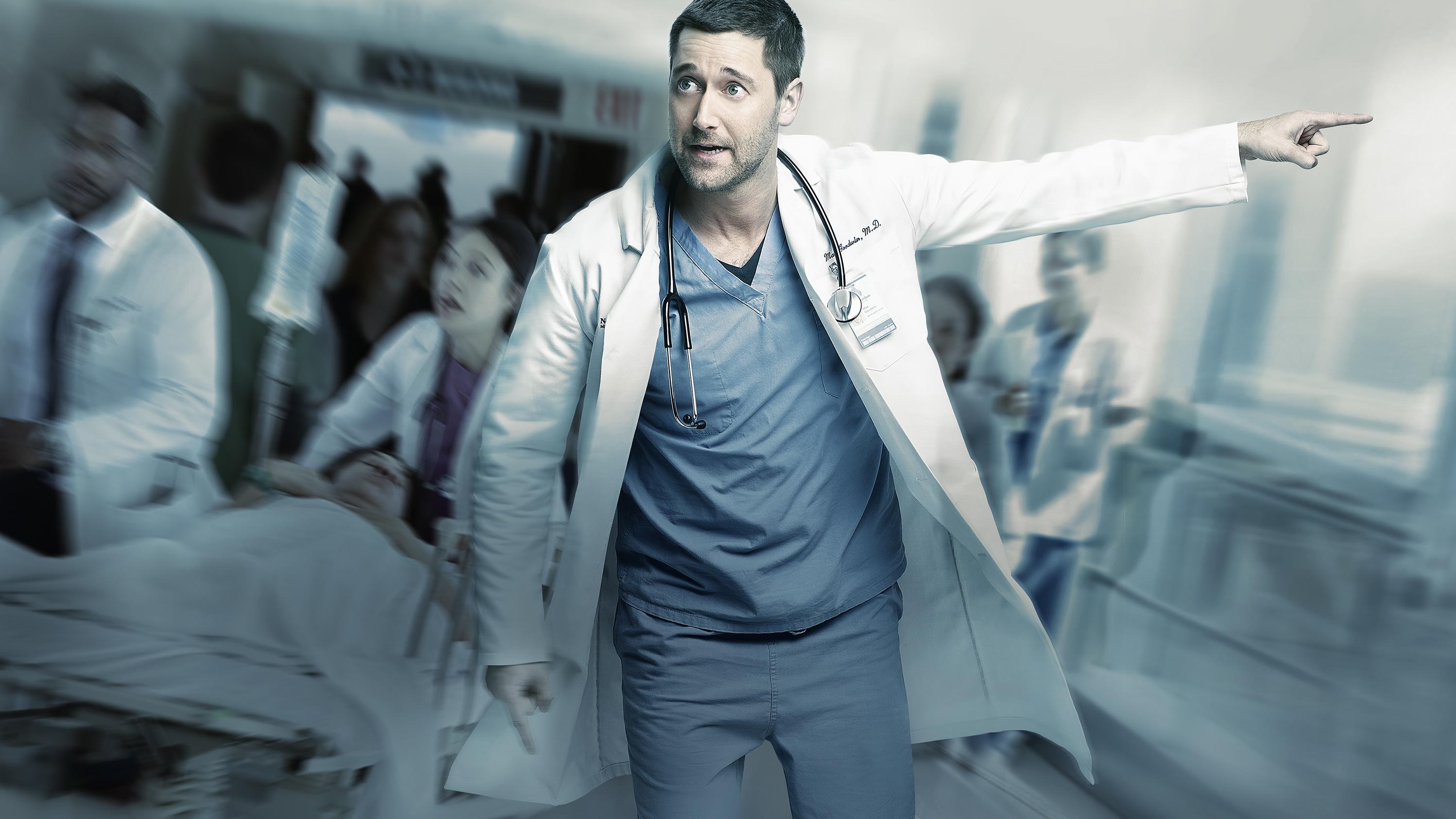 New Amsterdam: Das packende Medical-Drama als Free-TV-Premiere bei VOX New Amsterdam: Dr. Max Goodwin (Ryan Eggold)