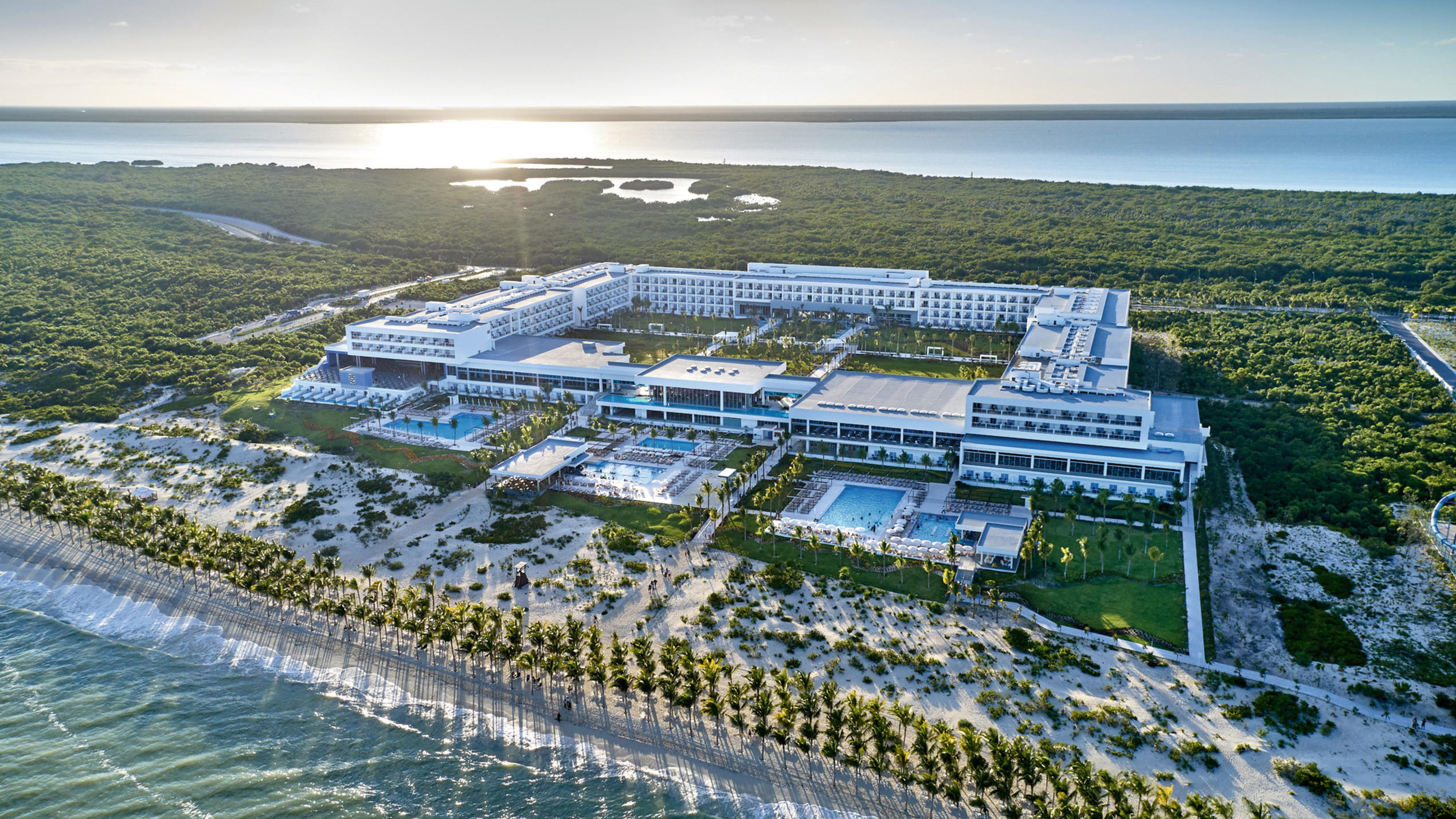 4 Hochzeiten und eine Traumreise: Viva Mexiko! RIU Palace Costa Mujeres