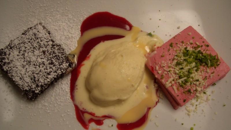 Macadamia-Brownie Unter Volldampf! am 15.04.2011, Dessert: Macadamia-Brownie