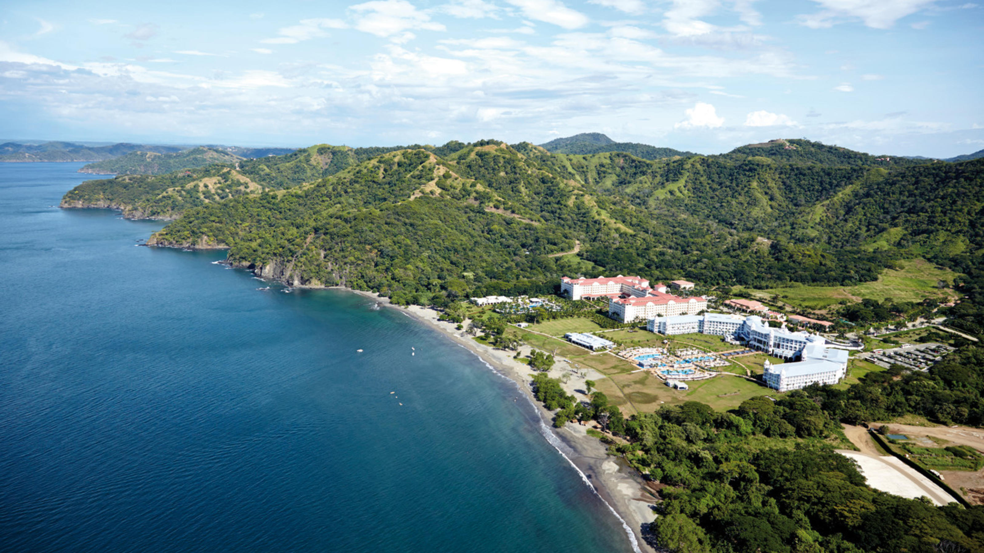 Die Traumreise geht nach Costa Rica Das Siegerpaar verbringt traumhafte Flitterwochen in dem tropischen Costa Rica in Zentralamerika.