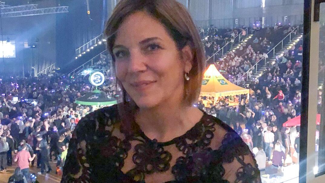 Daniela Büchner macht es offiziell: "Faneteria" wird wiedereröffnen Daniela Büchner bei dem Benefizkonzert.