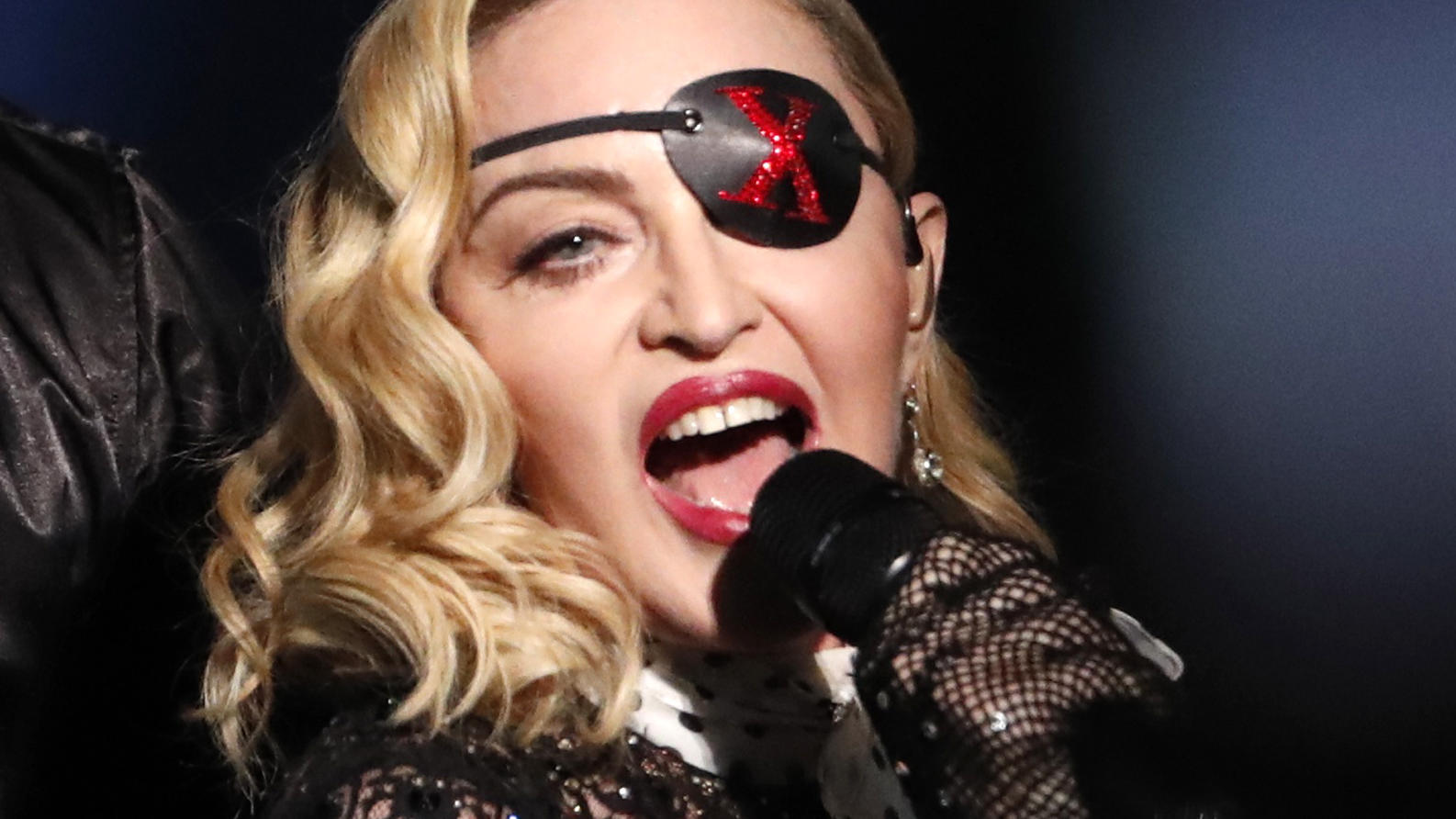 Madonna: Deswegen wackelte ihr Auftritt beim Eurovision Song Contest 2019 2019 Billboard Music Awards- Show - Las Vegas, Nevada, U.S., May 1, 2019 - Madonna performs with Maluma (not shown). REUTERS/Mario Anzuoni