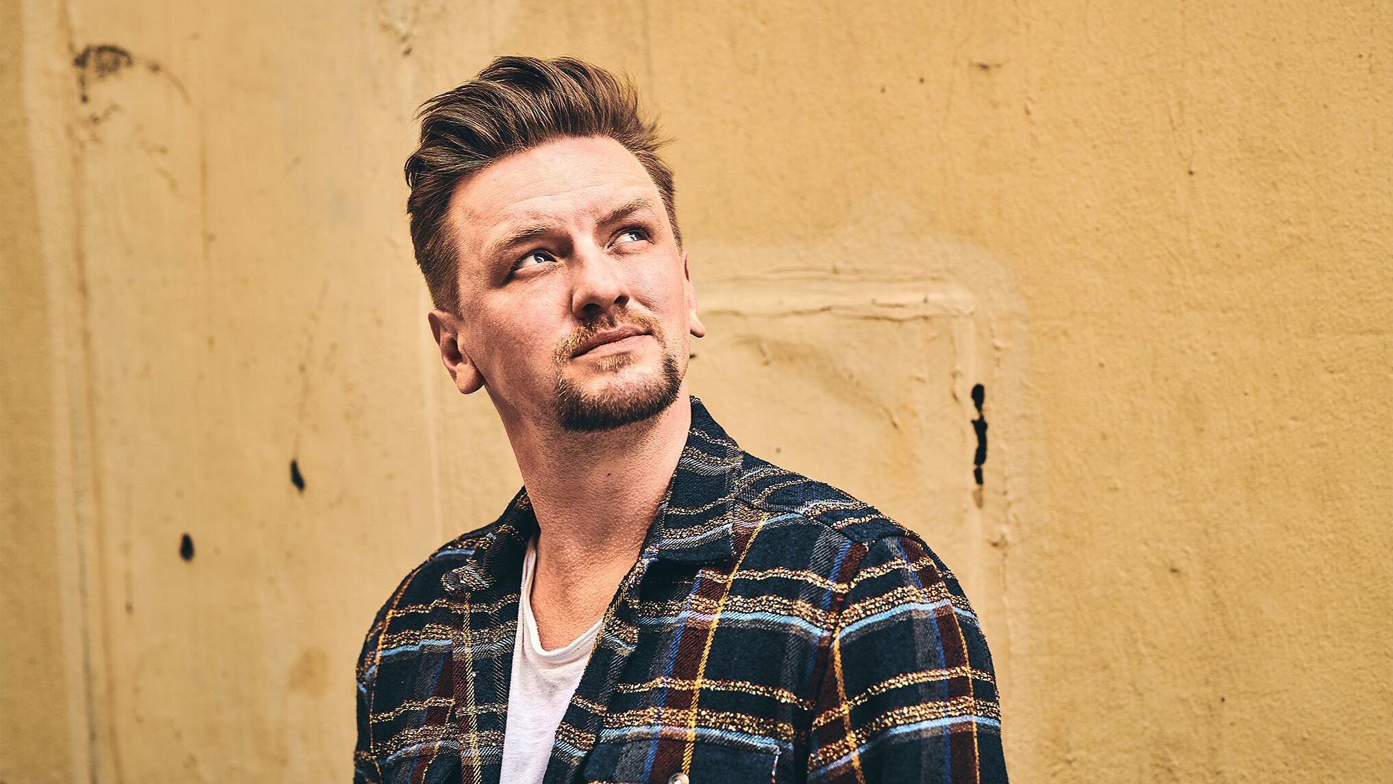 Zwischen Tüll und Tränen: Ben Zucker mit "Du bist viel mehr" Das Album von Ben Zucker "Wer sagt das?!" erschien am 07. Juli 2019
