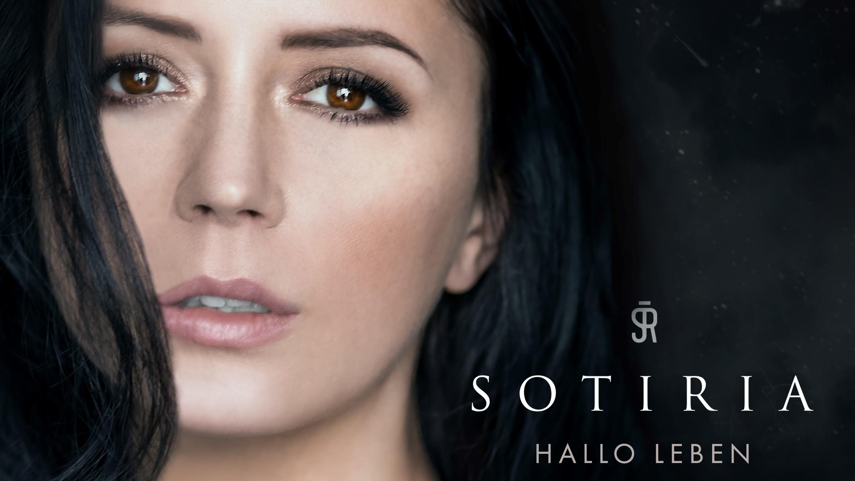 Zwischen Tüll und Tränen: "Diese Tage sind Ewig" von Sotiria ist der Song aus unserem Trailer Nun hat die charismatische Sängerin Sotiria eine brandneue Single herausgebracht: "Diese Tage sind ewig".