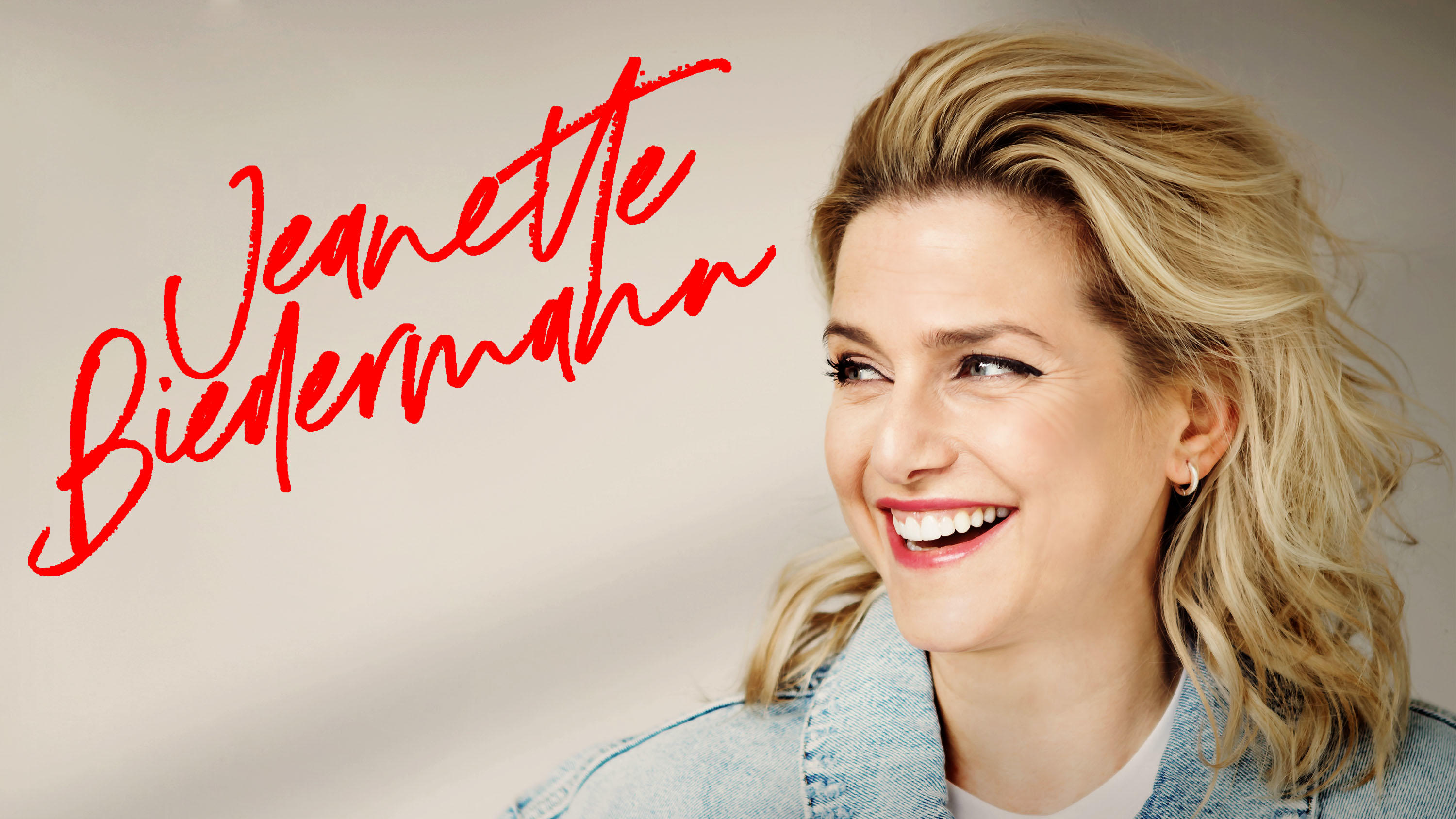 Zwischen Tüll und Tränen: "Besser mit dir" von Jeanette Biedermann ist der Song aus unserem neuen Trailer Ihr erstes Solo-Album seit zehn Jahren erscheint am 20. September unter dem Titel „DNA“!