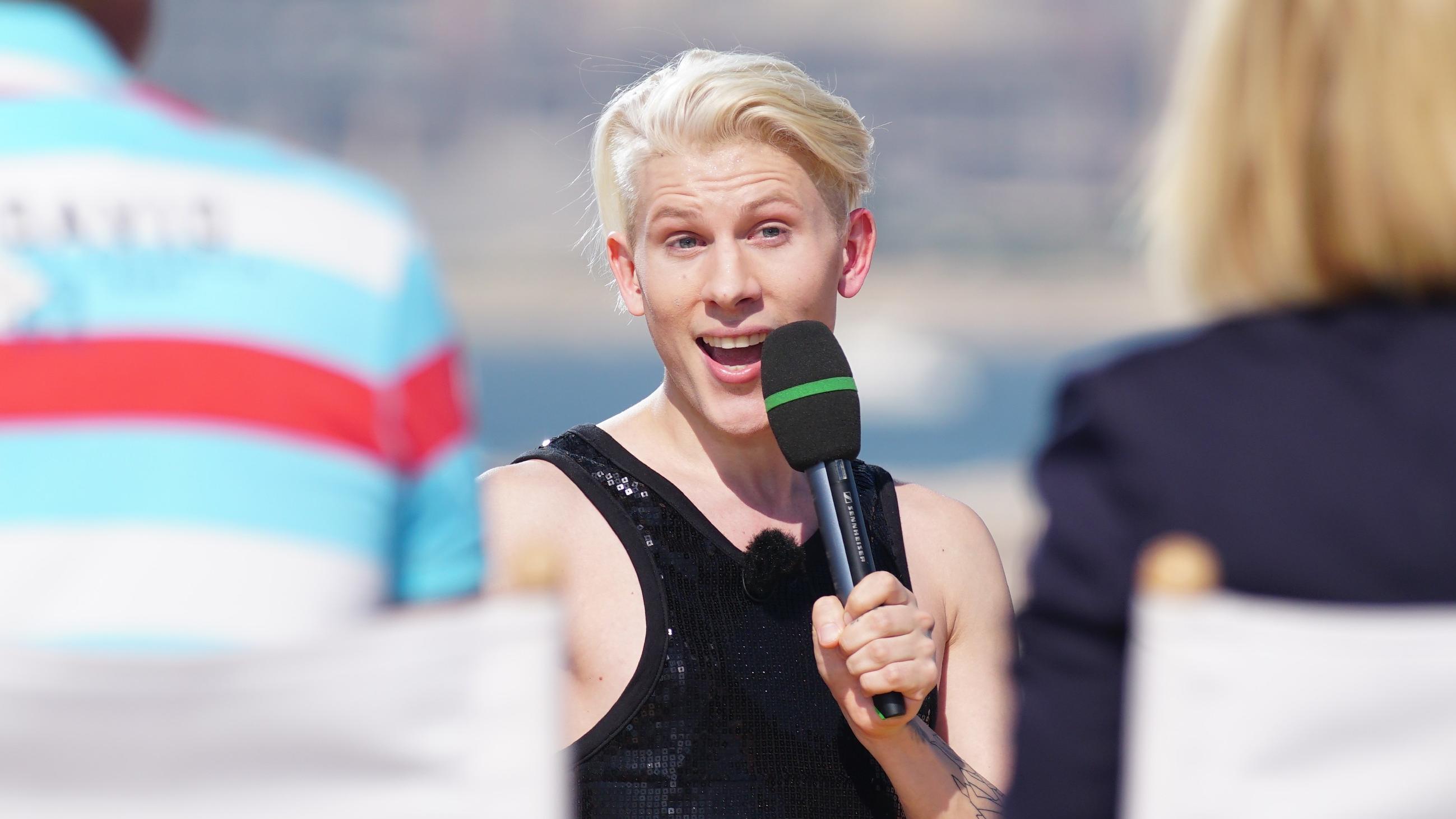 Ex-DSDS-Kandidat Marco Rippegather wird zur Frau: Das war der Schlüsselmoment Marco Rippegather aus Berlin ist einer der Jury-Casting-Kandidaten, den Herausforderern, die versuchen die Jury von sich zu überzeugen.