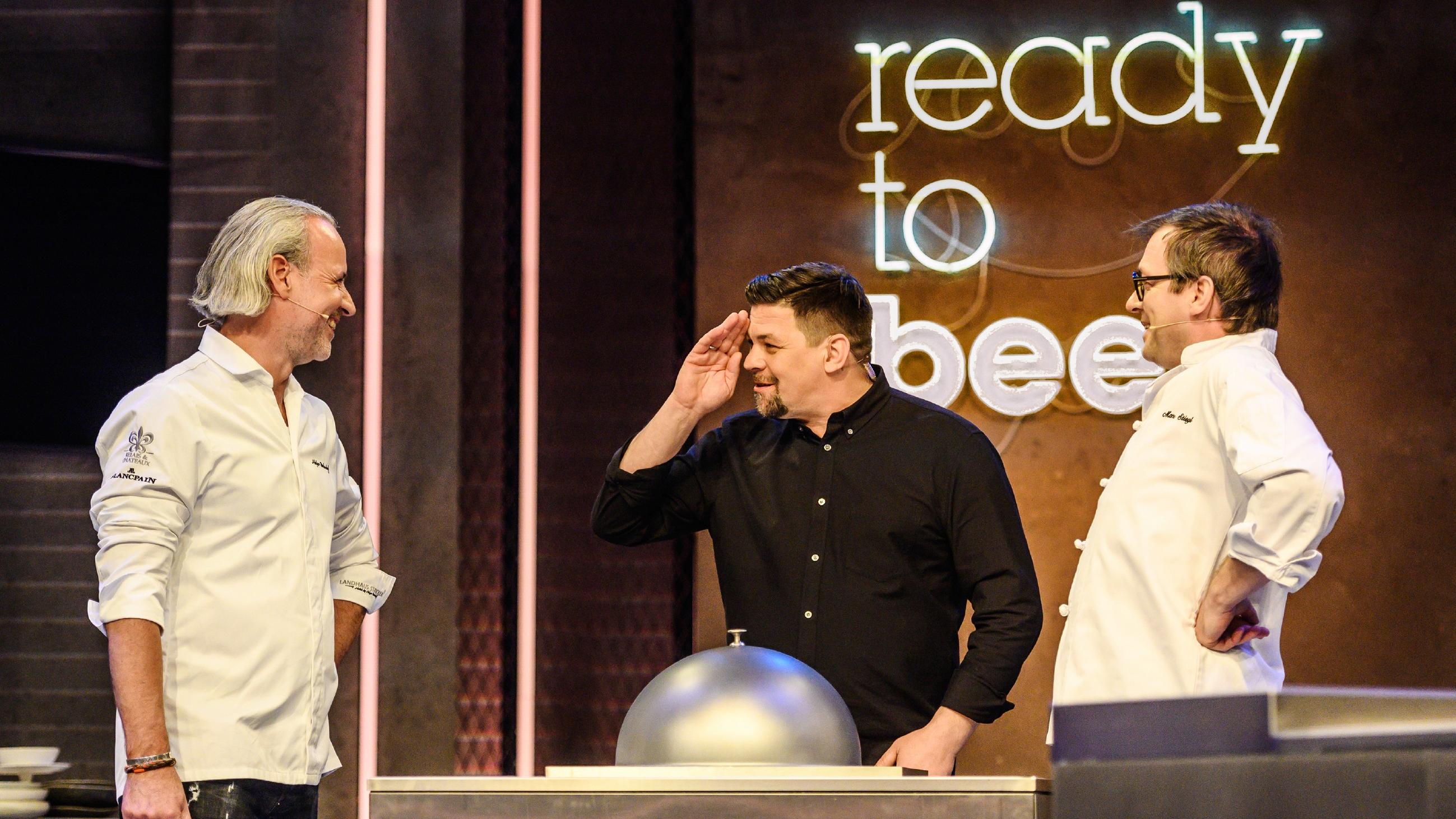 Ready to beef: Tim Mälzer lädt zum Nord-Süd-Gipfel zwischen Holger Bodendorf und Max Stiegl Holger Bodendorf tritt bei der von Tim Mälzer präsentierten Show "Ready to beef" gegen Max Stiegl an.