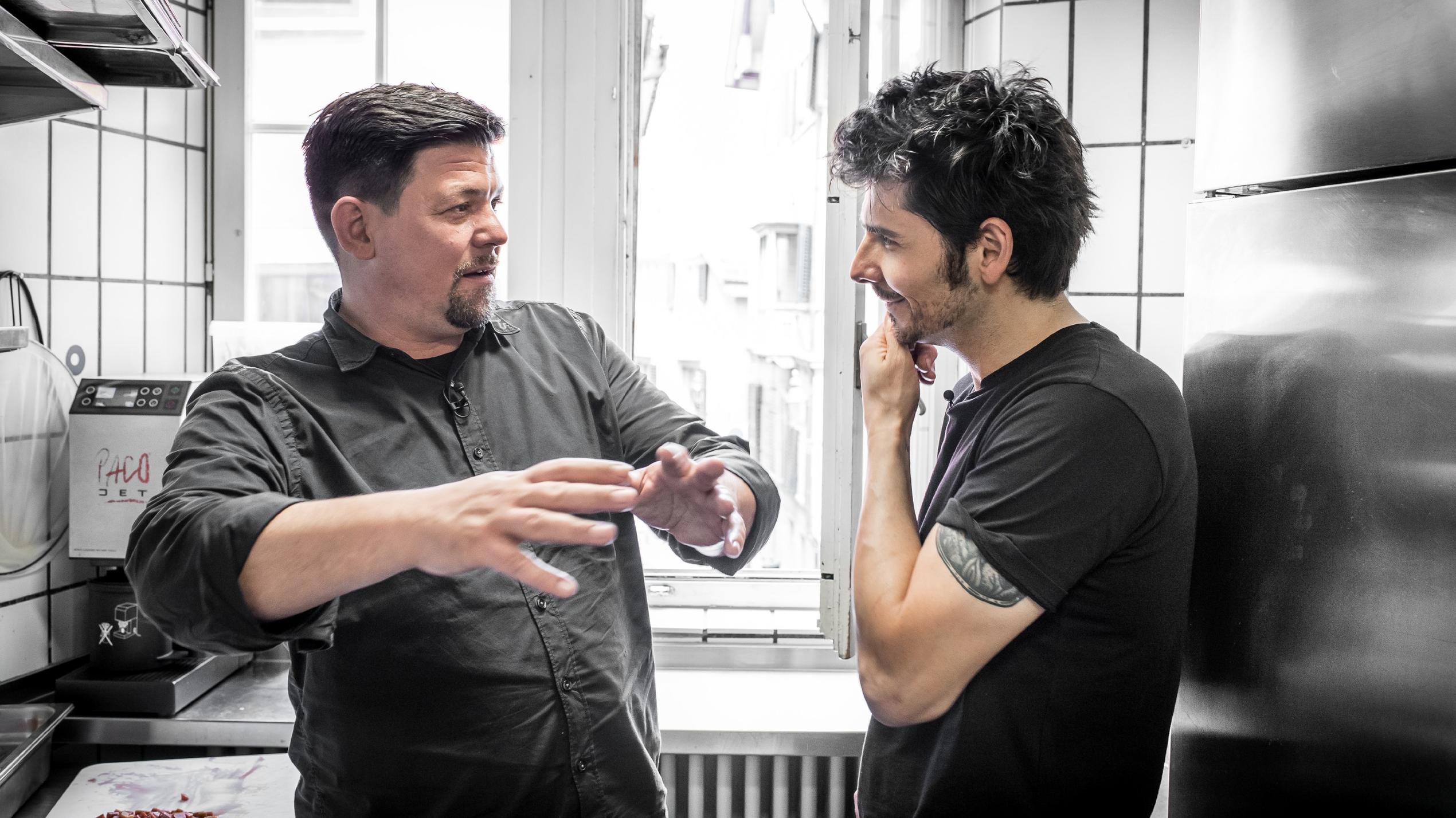 Kitchen Impossible: Tim Mälzer tritt gegen den Schweizer Starkoch Nenad Mlinarevic an Tim Mälzer kocht bei "Kitchen Impossible" gegen Nenad Mlinarevic.