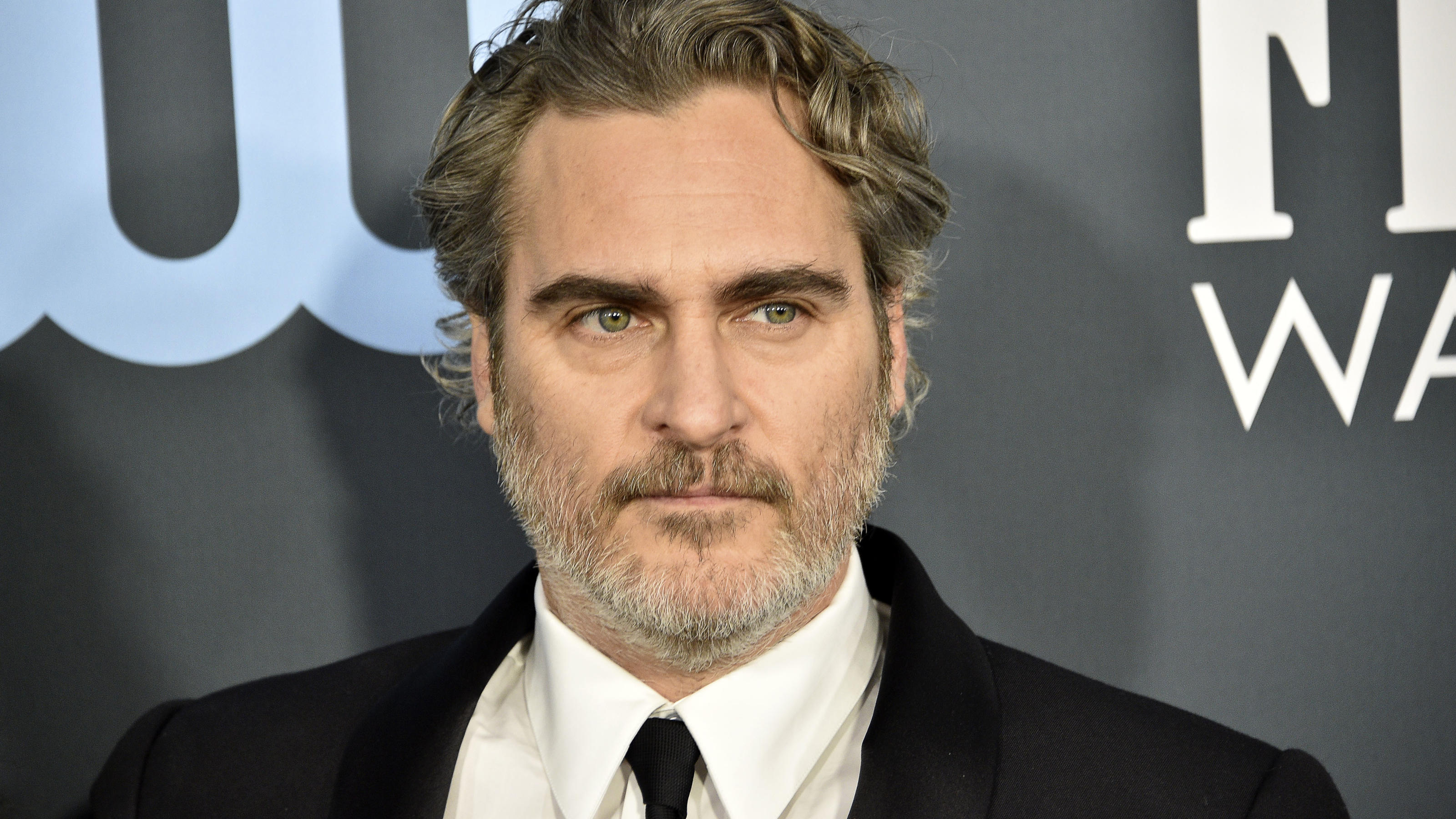 Joaquin Phoenix spricht über den Tod seines Bruders River Phoenix Joaquin Phoenix zeigte sich nun erstaunlich offen